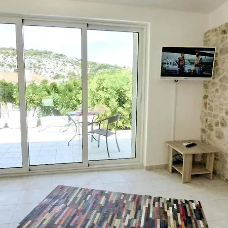 Garten شقة