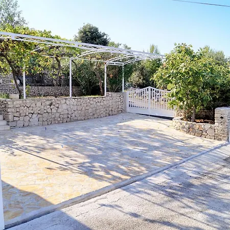 Garten شقة